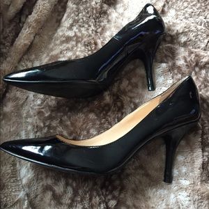 Guess high heels size 10 black